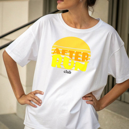 Product picture After run club unisex oversized t-shirt white2